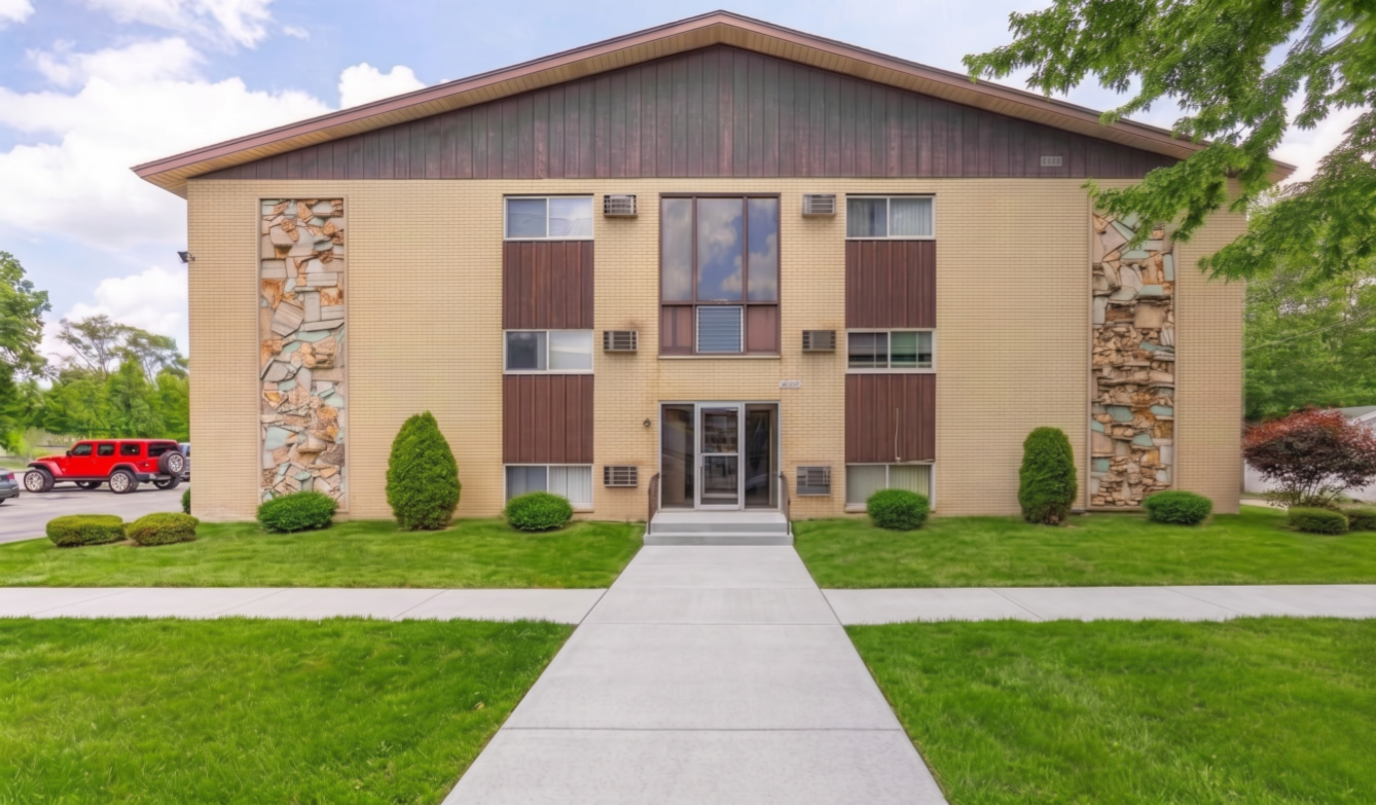 Lansing Apartments — Building Exterior